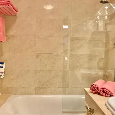 Real Golden Mile -eaw Homes * Марбелья