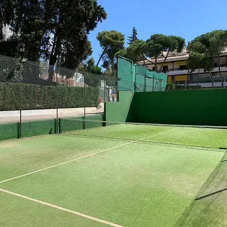 Real Golden Mile -eaw Homes