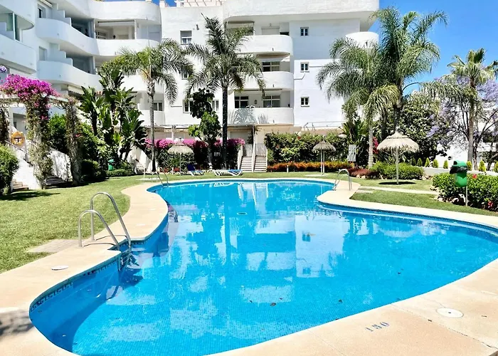 Real Golden Mile -eaw Homes Apartment